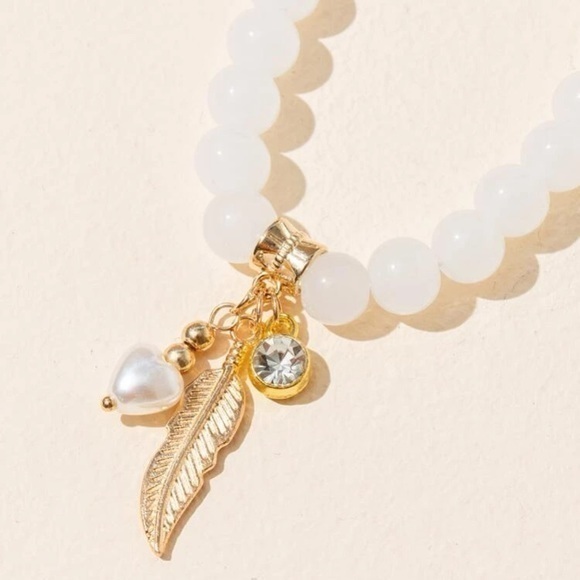 Feather Charm Beaded Bracelet Stretch - Picture 3 of 6